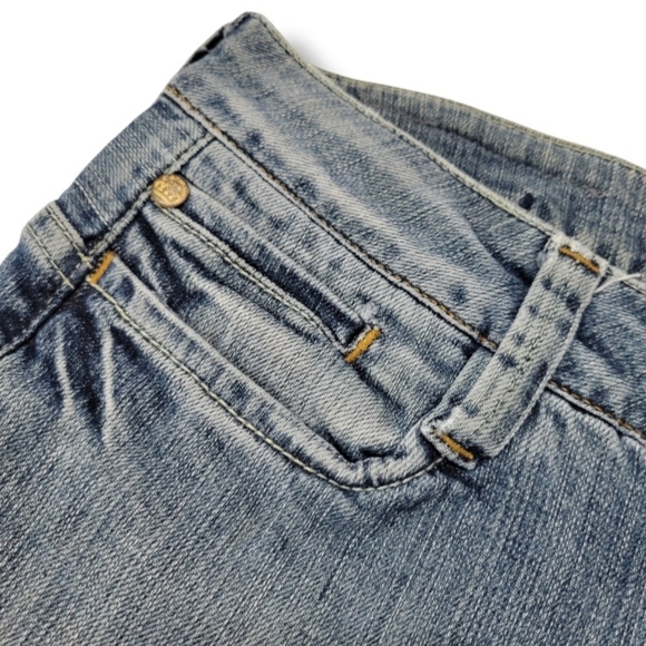 Carmin Shorts Size 28 W31" x L4" Women's Carmin Cut Off Denim Shorts Jean Shorts - Picture 4 of 11